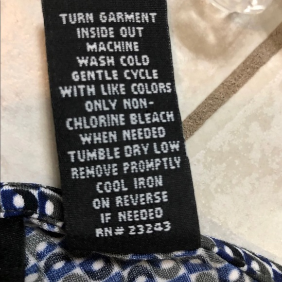 Sleeveless top - Picture 5 of 5